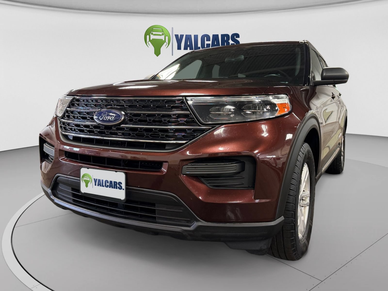 Used 2020 Ford Explorer XLT w/ Comfort Package AWD/4WD image 9