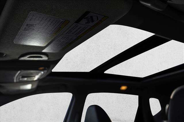 Used 2020 Nissan Rogue SL w/ Premium Package image 11