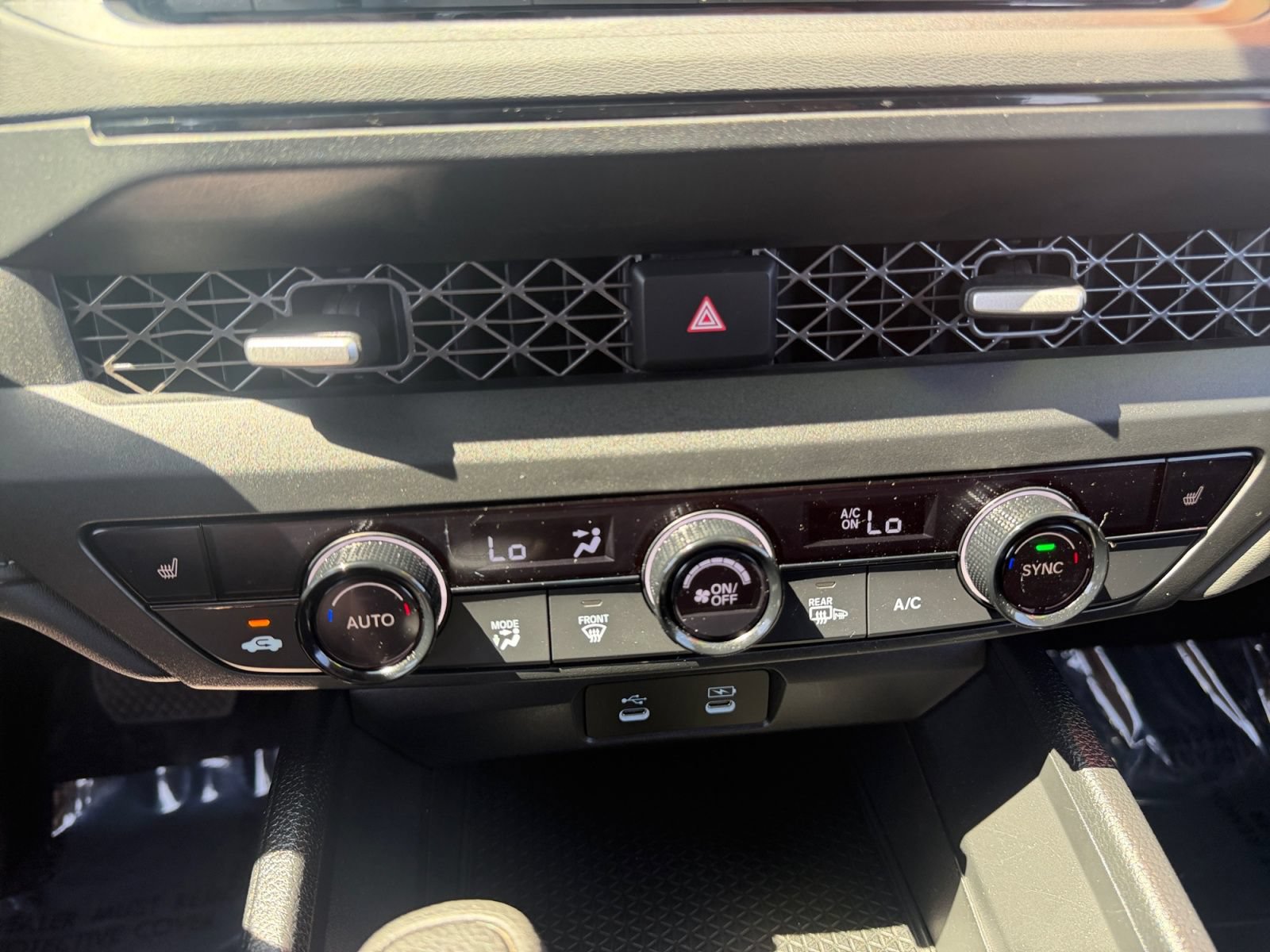 Used 2024 Honda Accord EX image 17