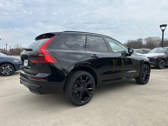 New 2026 Volvo XC60 T8 Ultra w/ Climate Package image 7