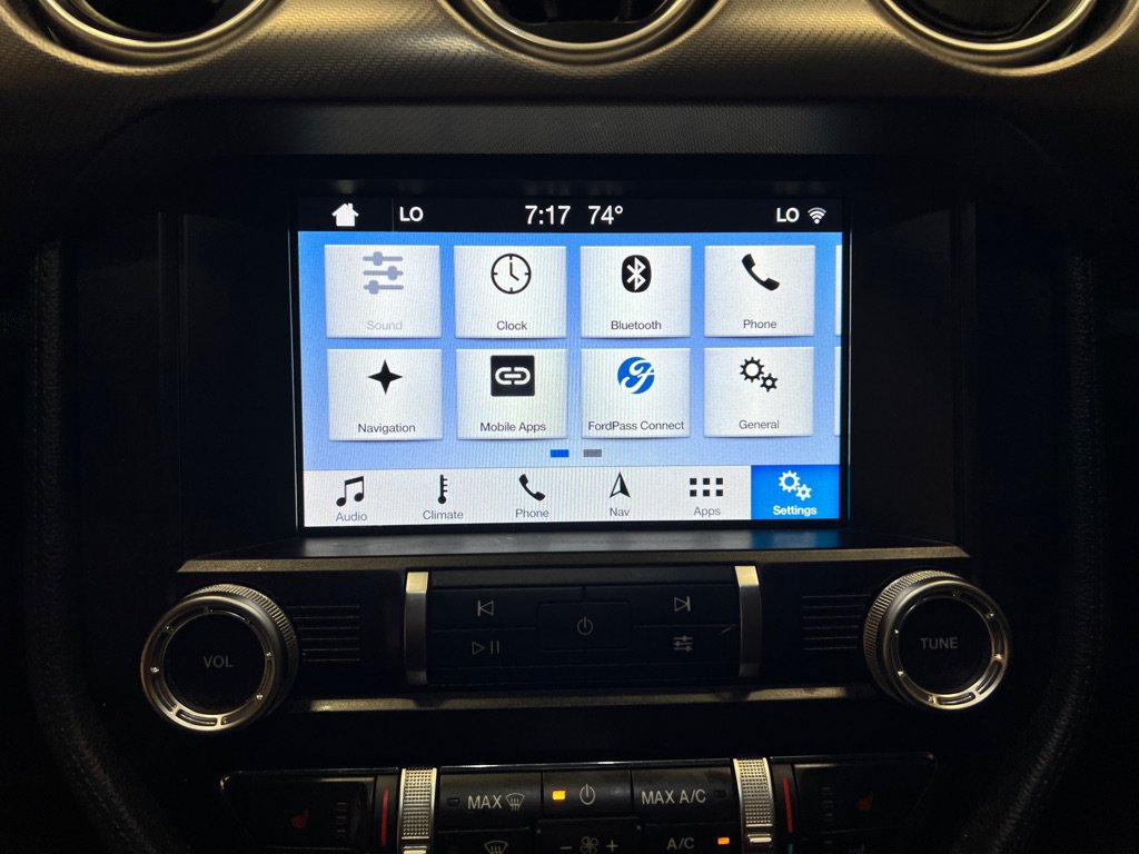 Used 2019 Ford Mustang GT Premium w/ Equipment Group 401A RWD image 30