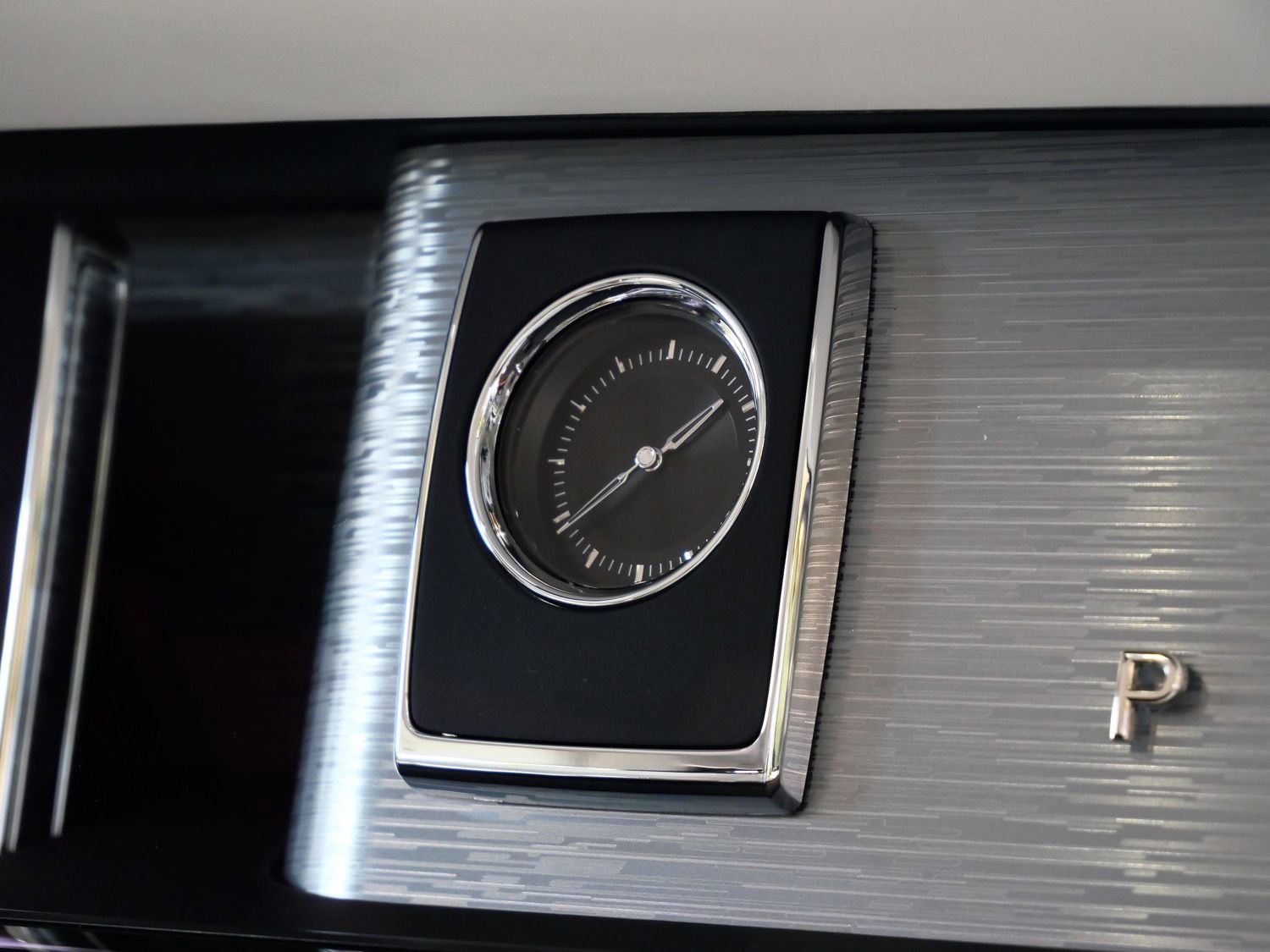 Certified 2022 Rolls-Royce Phantom Extended Wheelbase w/ The Phantom Package RWD image 14