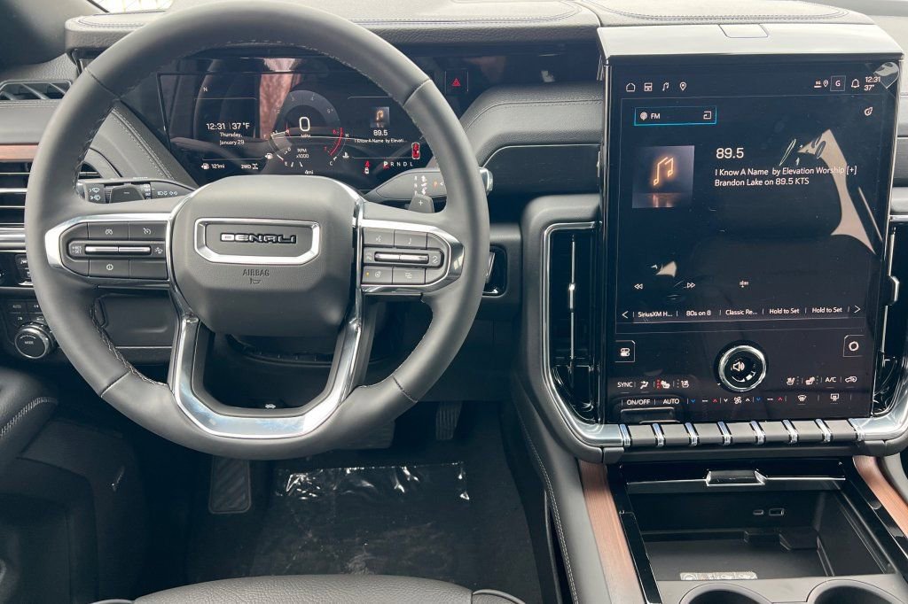 New 2026 GMC Yukon XL Denali image 11