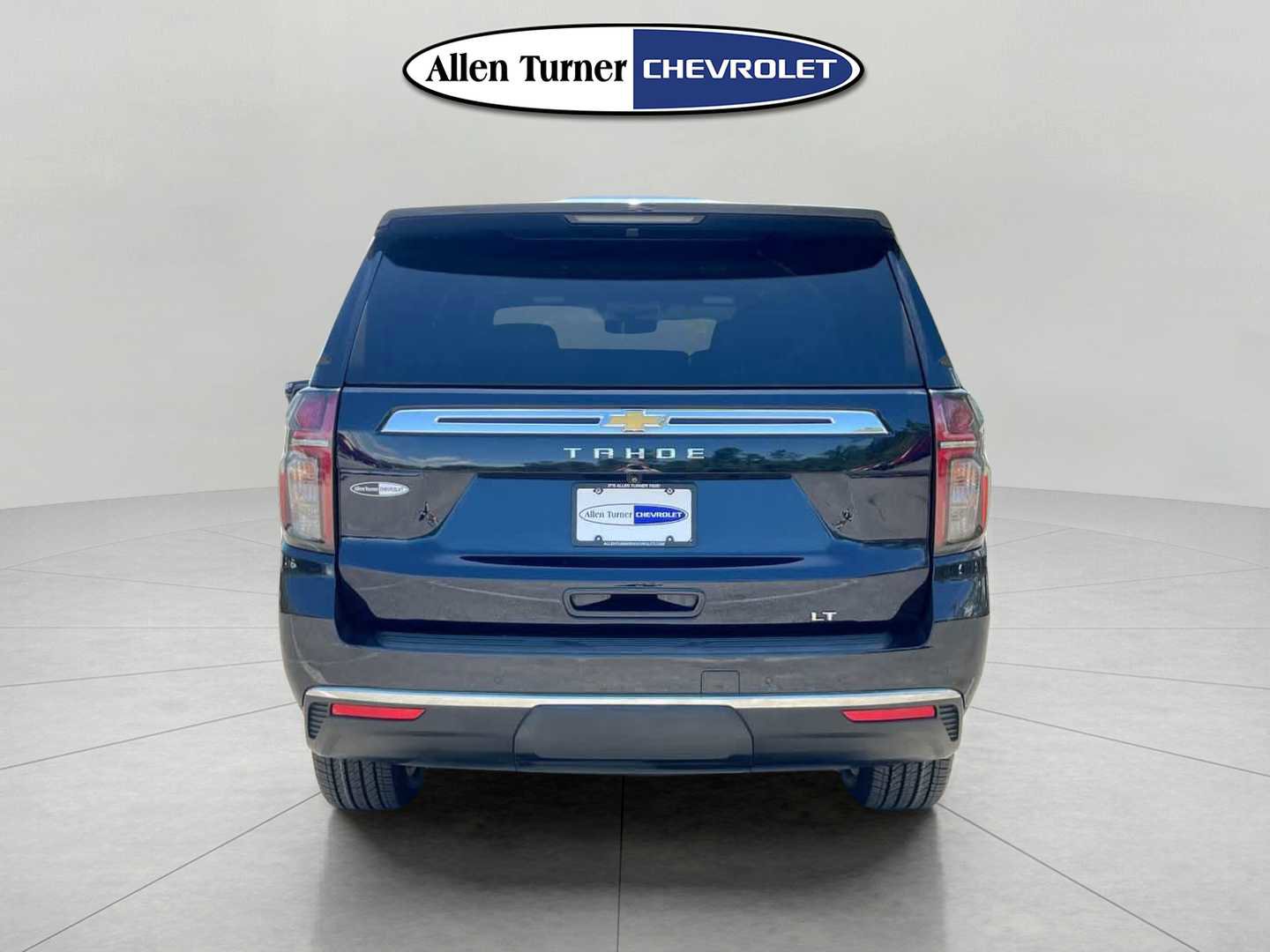 Used 2023 Chevrolet Tahoe LT w/ Luxury Package image 5