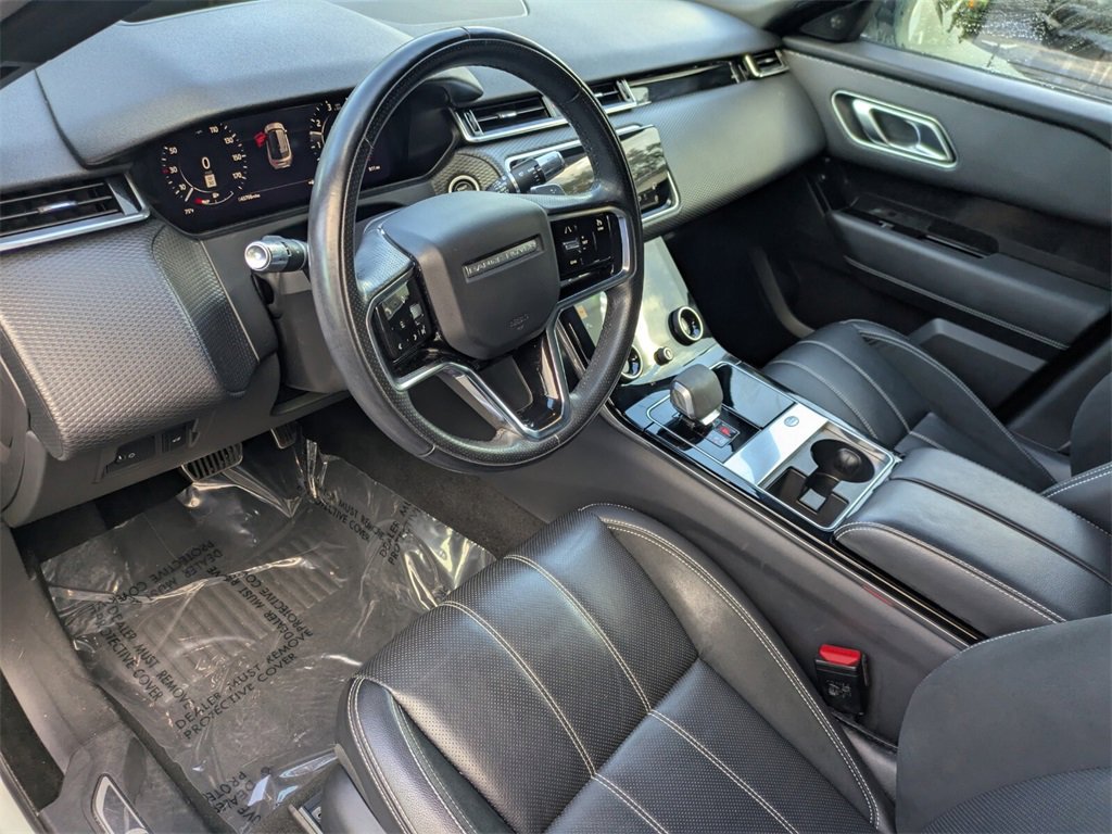 Used 2021 Land Rover Range Rover Velar R-Dynamic S image 10