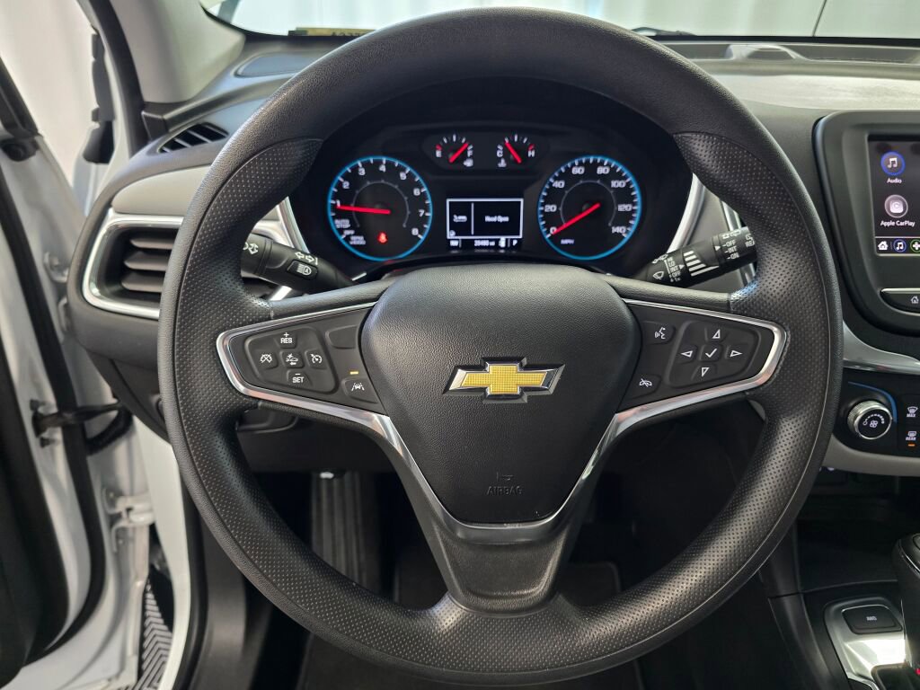 Used 2020 Chevrolet Equinox LS image 14