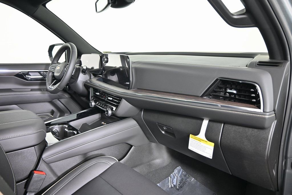 New 2026 Chevrolet Suburban Premier w/ Sun And Tow Package image 14