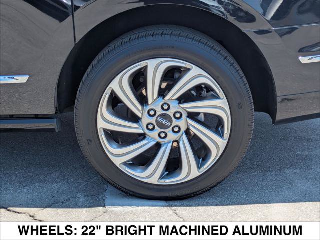 Certified 2023 Lincoln Navigator L Reserve AWD/4WD image 8