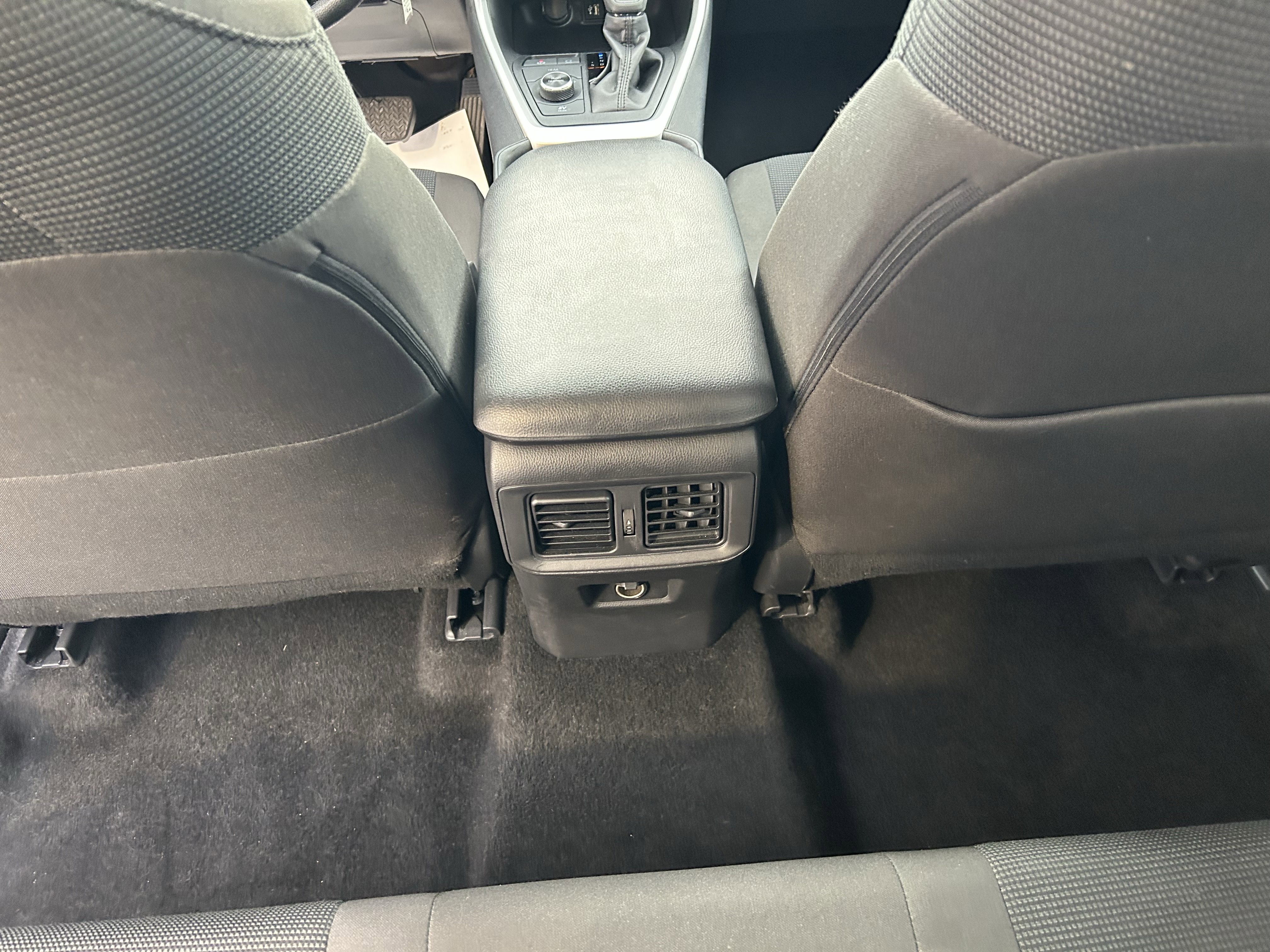Certified 2025 Toyota RAV4 LE AWD/4WD image 23