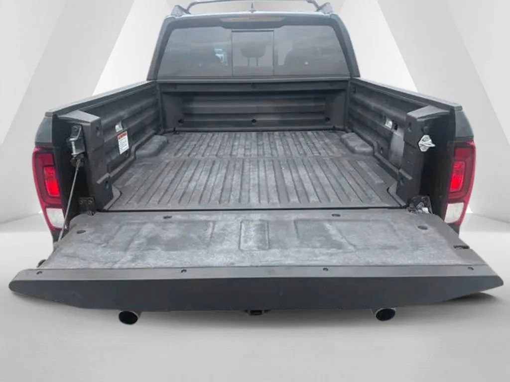 Used 2023 Honda Ridgeline RTL-E image 31