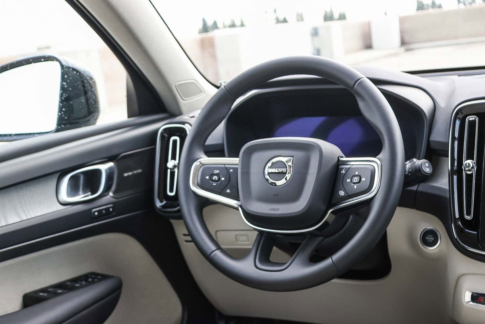 New 2026 Volvo XC40 B5 Ultra w/ Climate Package image 23