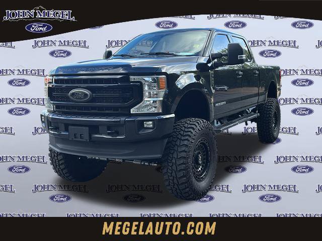 Used 2022 Ford F250 XLT w/ Black Appearance Package AWD/4WD image 1