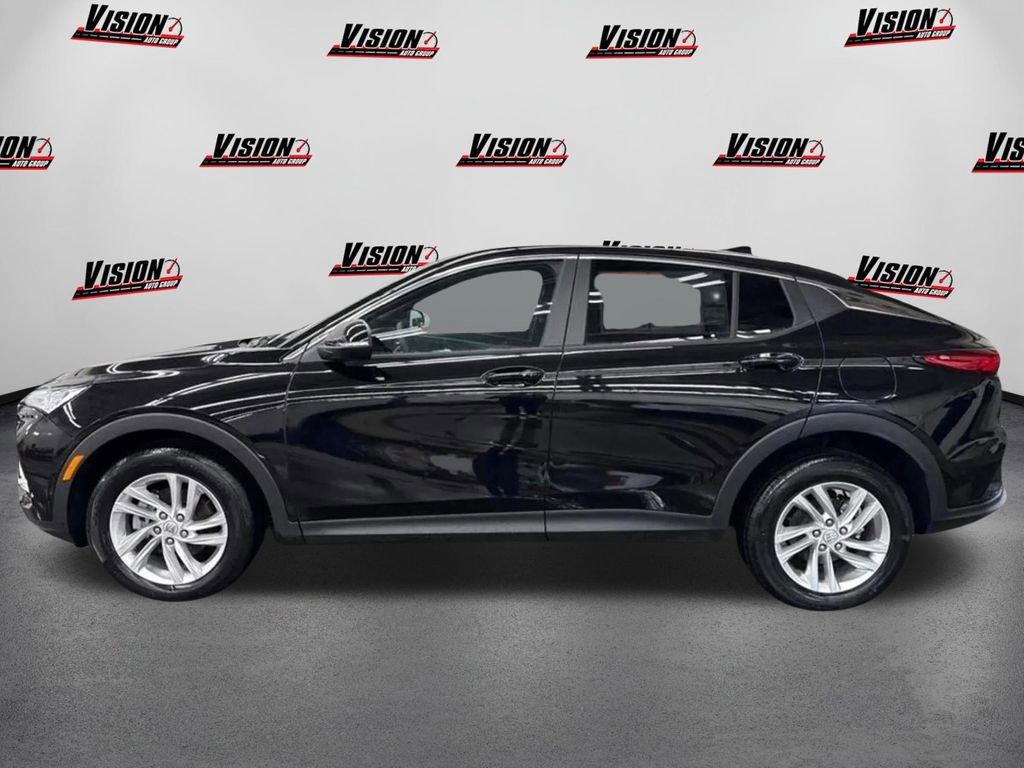 Used 2025 Buick Envista Preferred w/ Convenience I Package image 8