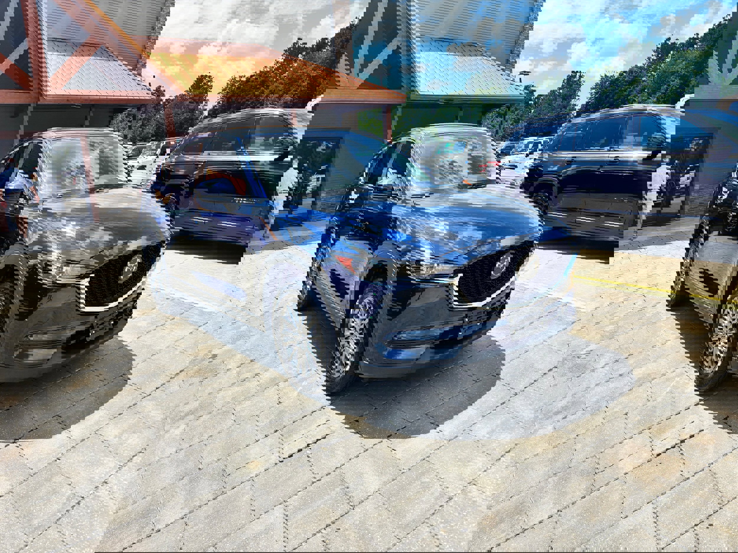 Used 2021 MAZDA CX-5 Touring image 3