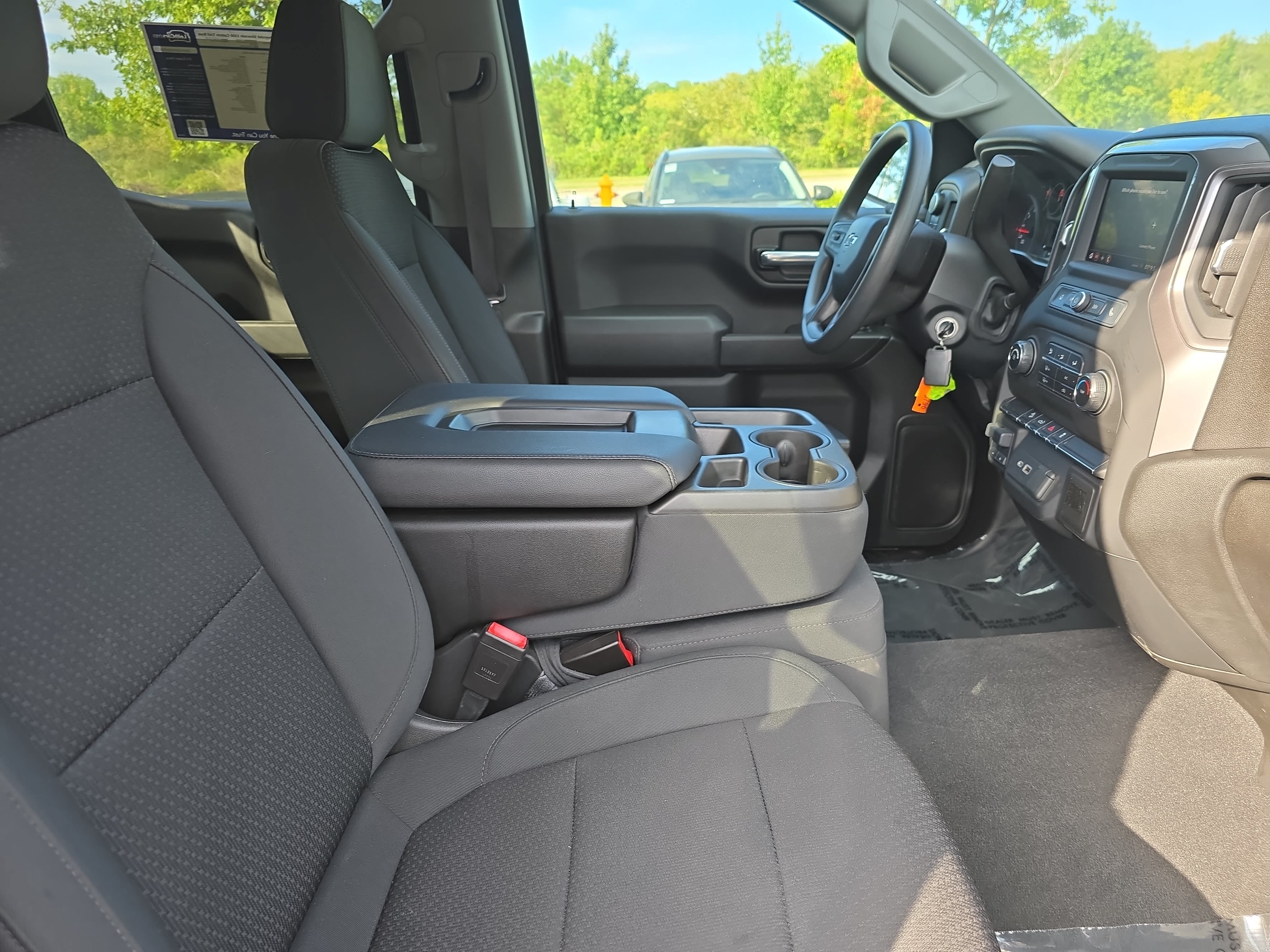 Used 2021 Chevrolet Silverado 1500 Custom Trail Boss AWD/4WD image 10