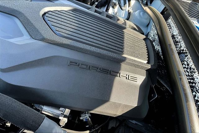Used 2026 Porsche Macan AWD/4WD image 29