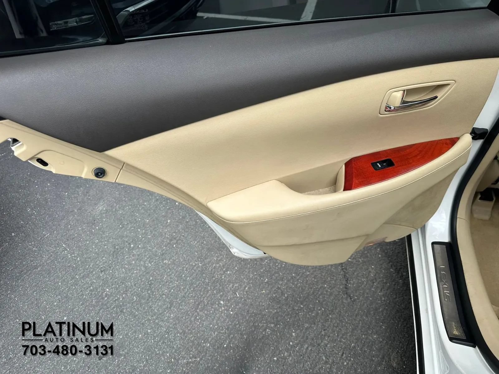Used 2009 Lexus ES 350 w/ Premium Pkg Plus FWD image 16