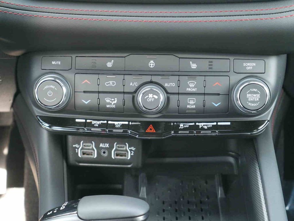 New 2026 Dodge Durango GT w/ Blacktop Package image 6