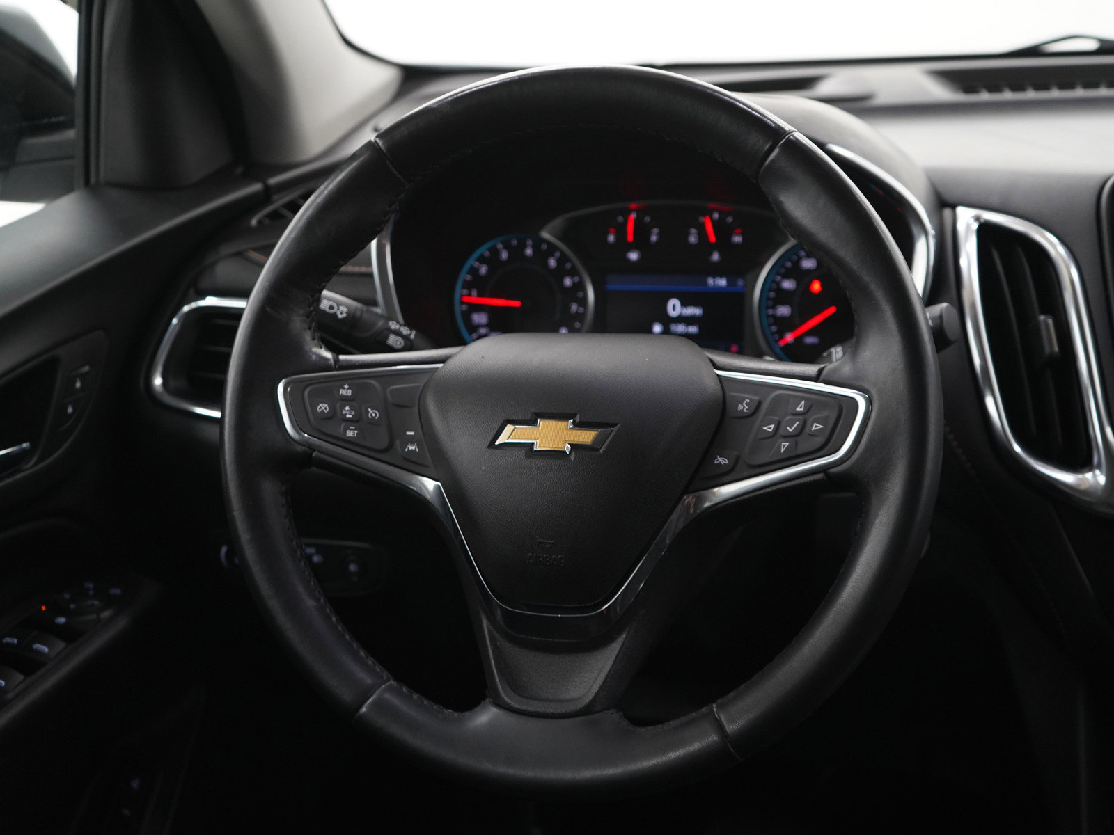 Used 2020 Chevrolet Equinox Premier w/ Premier Redline Edition image 14