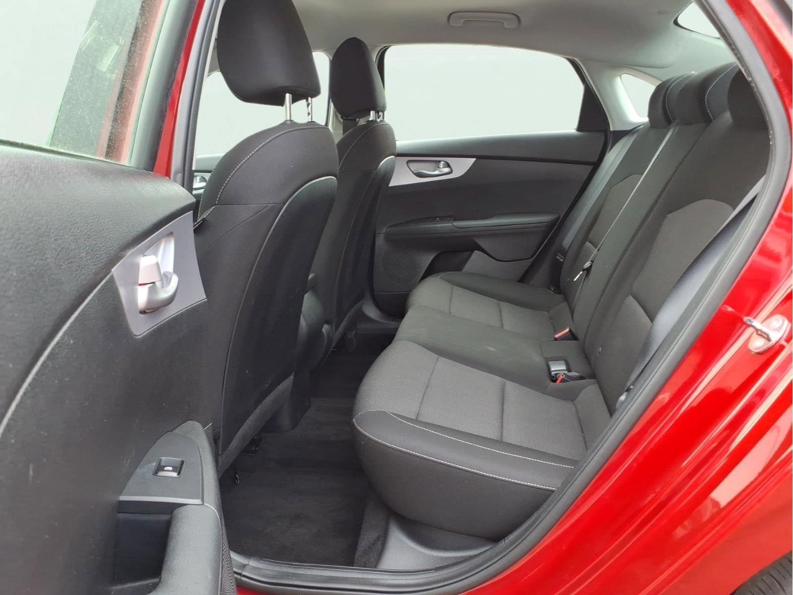 Used 2024 Kia Forte LXS FWD image 11