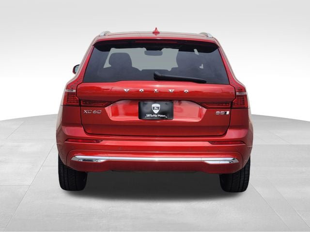 Certified 2023 Volvo XC60 B5 Plus AWD/4WD image 7