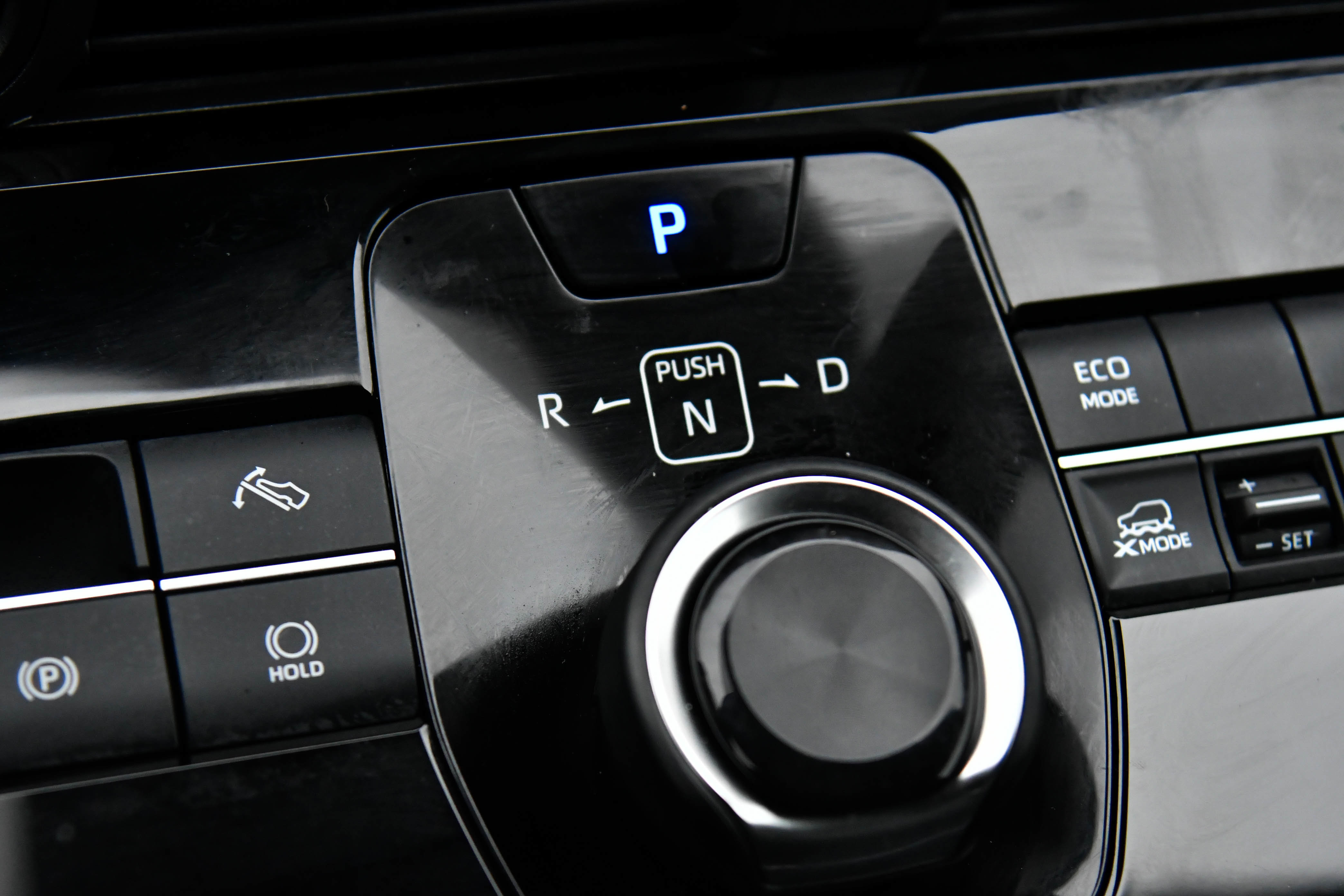 Used 2024 Toyota bZ4X AWD w/ Weather Package image 25