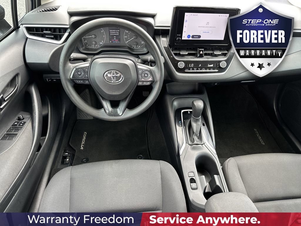 Used 2024 Toyota Corolla LE w/ LE Convenience Package FWD image 15