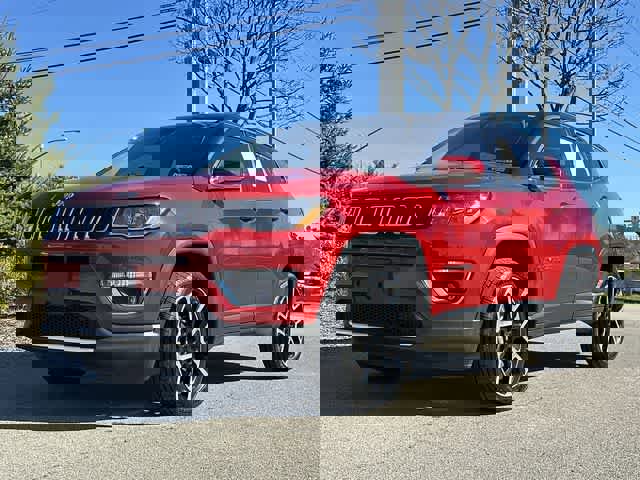 Used 2018 Jeep Compass Limited w/ Navigation Group image 28