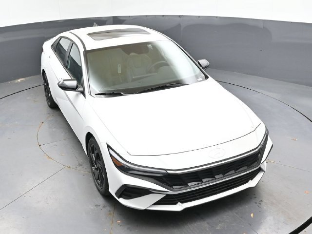 New 2026 Hyundai Elantra SEL Sport FWD image 43