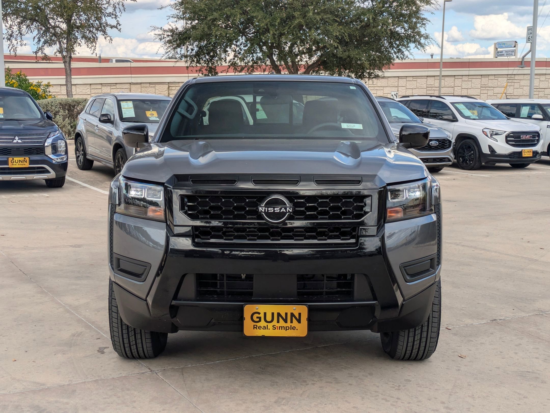 New 2026 Nissan Frontier SV image 8