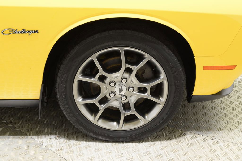 Used 2017 Dodge Challenger GT image 36
