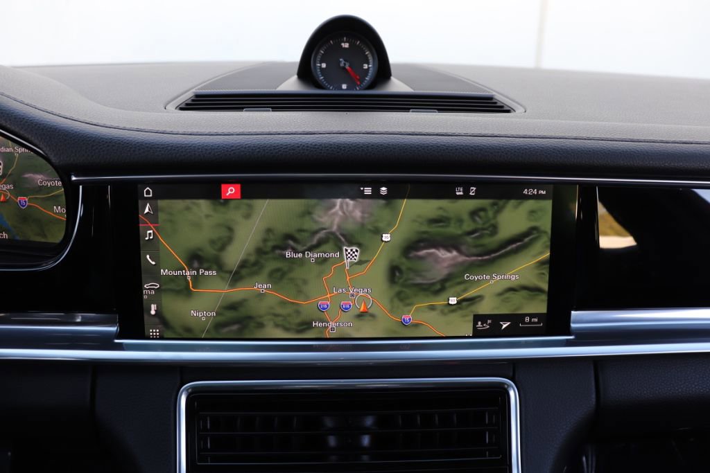 Used 2019 Porsche Panamera 4 AWD/4WD image 47