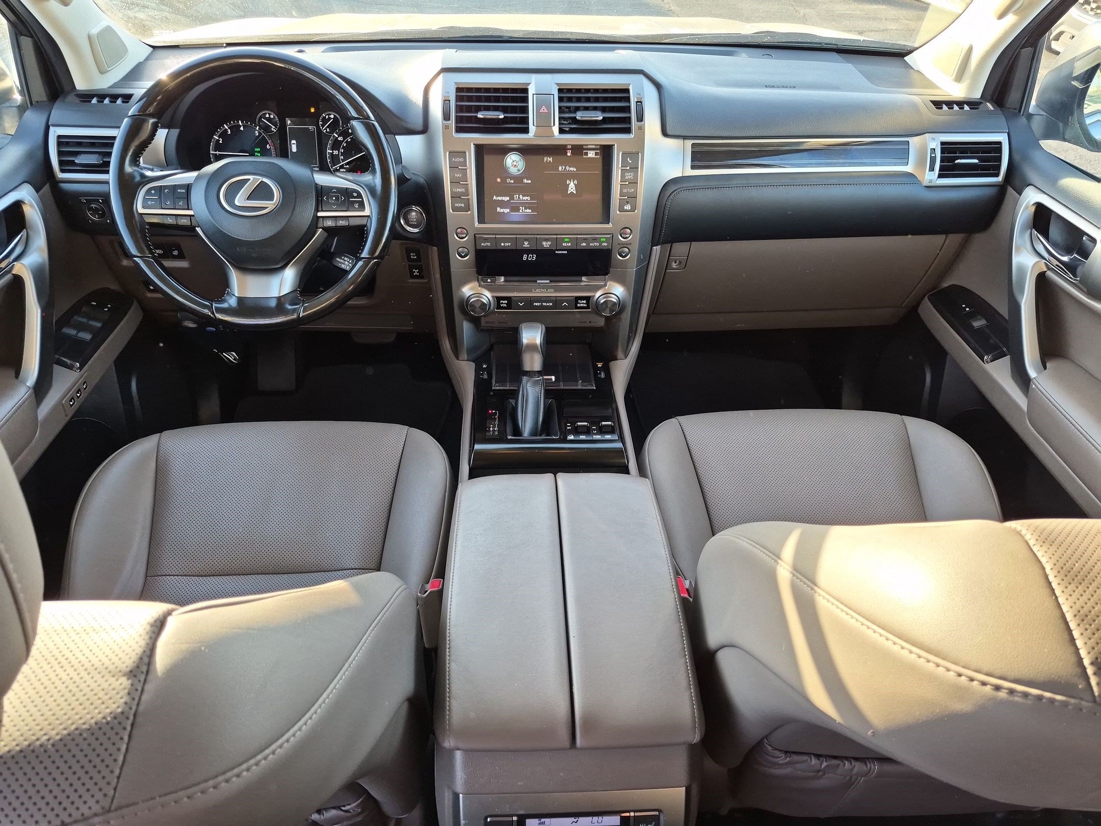 Used 2021 Lexus GX 460 Premium w/ Premium Package AWD/4WD image 31