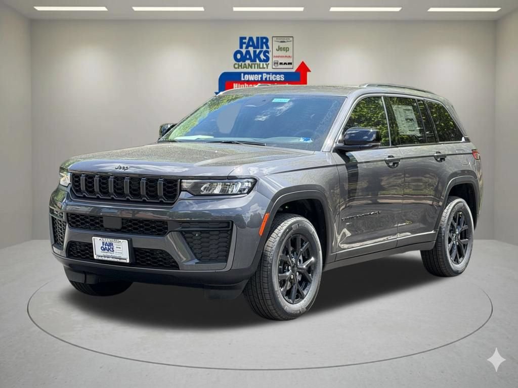 New 2026 Jeep Grand Cherokee Altitude AWD/4WD image 2