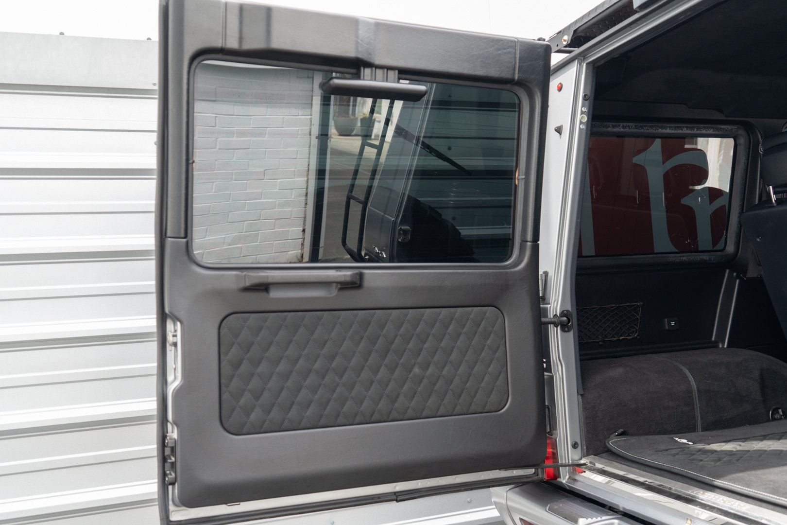 Used 2018 Mercedes-Benz G 550 Squared image 33