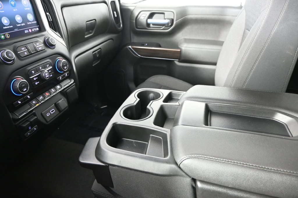 Used 2021 Chevrolet Silverado 1500 LT AWD/4WD image 32