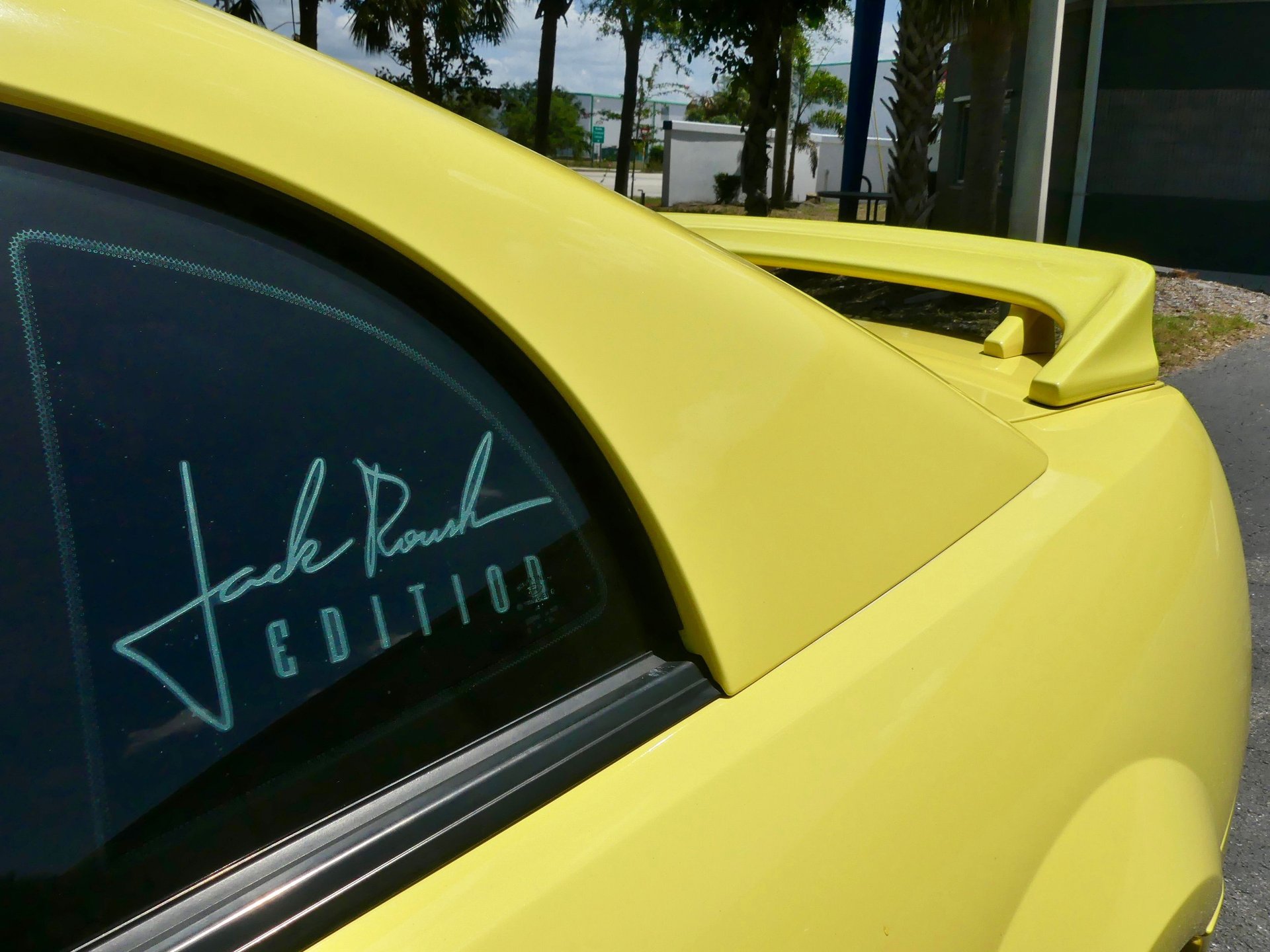 Used 2001 Ford Mustang GT RWD image 70
