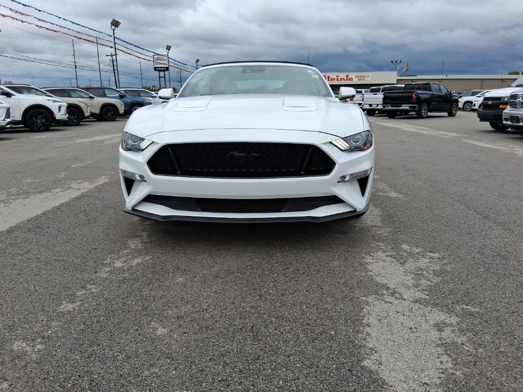 Used 2020 Ford Mustang GT Premium w/ Equipment Group 401A RWD image 4