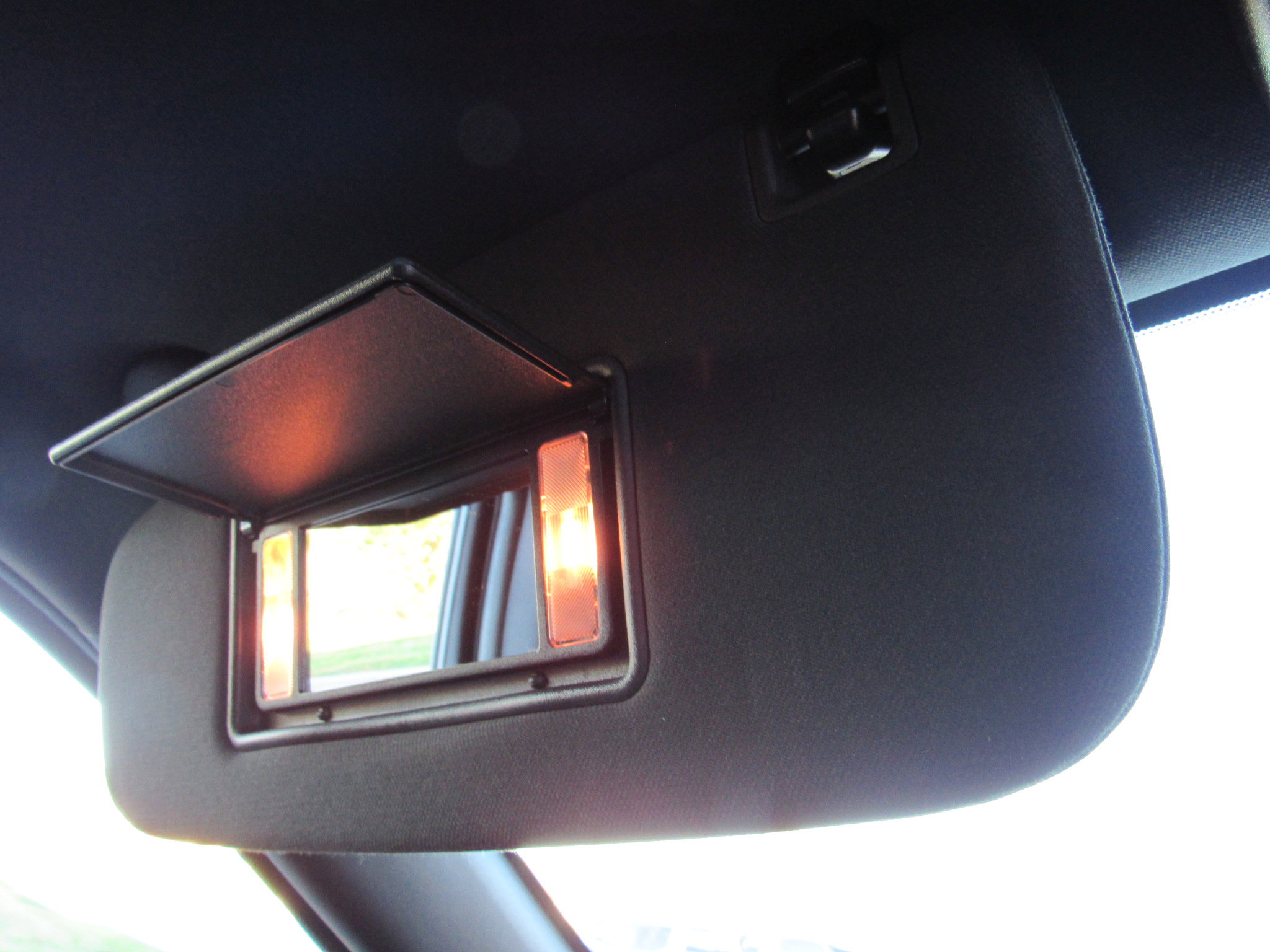 Used 2022 Dodge Durango R/T w/ Blacktop Package image 25