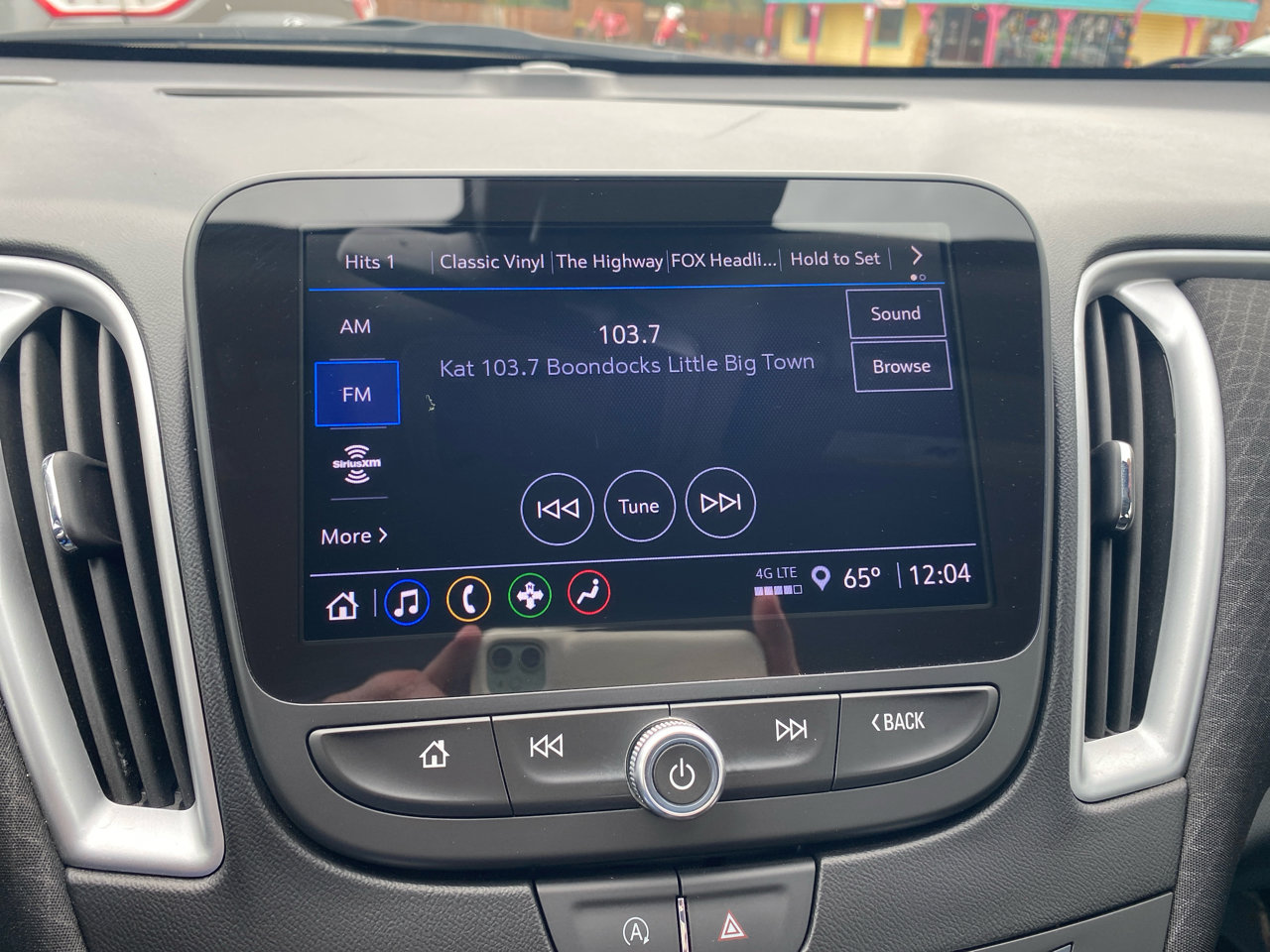 Used 2023 Chevrolet Malibu LT image 20