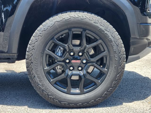 Used 2024 GMC Canyon Denali w/ LPO, Denali Black Edition AWD/4WD image 11