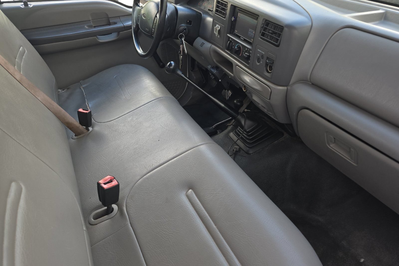 Used 2001 Ford F250 XL AWD/4WD image 15