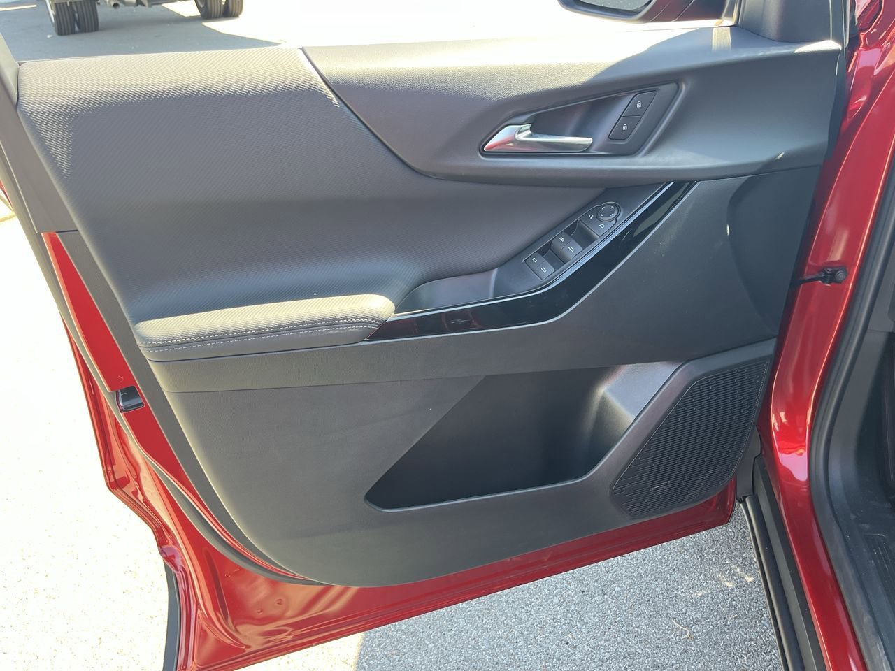 New 2026 Chevrolet Equinox LT image 30