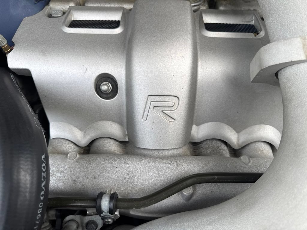 Used 2004 Volvo S60 R AWD/4WD image 18
