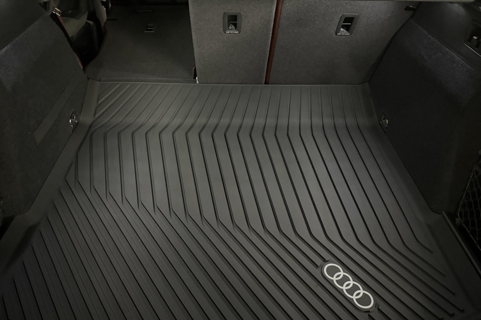 New 2027 Audi SQ6 e-tron Prestige AWD/4WD image 14