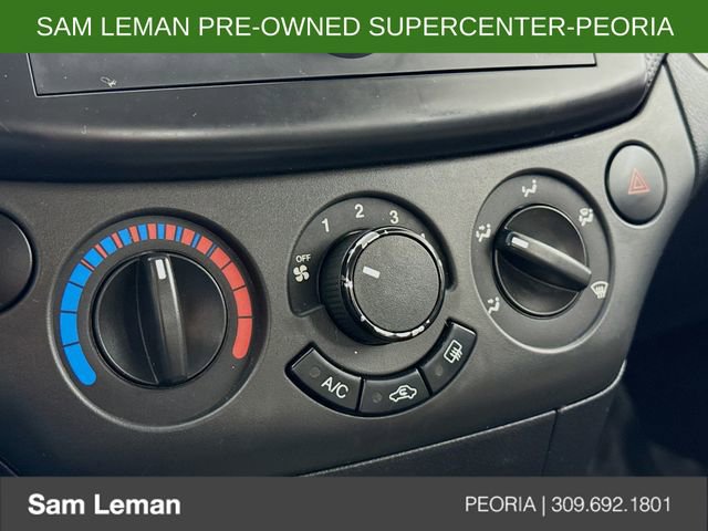 Used 2011 Chevrolet Aveo LT image 14