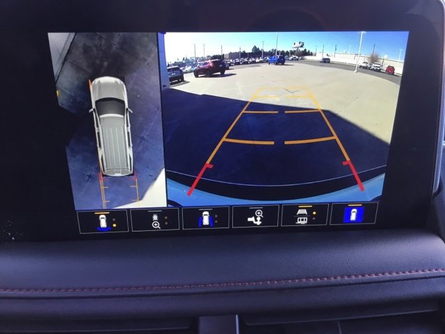 Used 2022 Chevrolet Suburban RST image 17