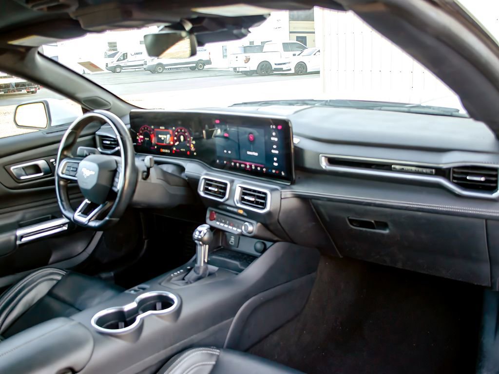 Used 2024 Ford Mustang Premium RWD image 30