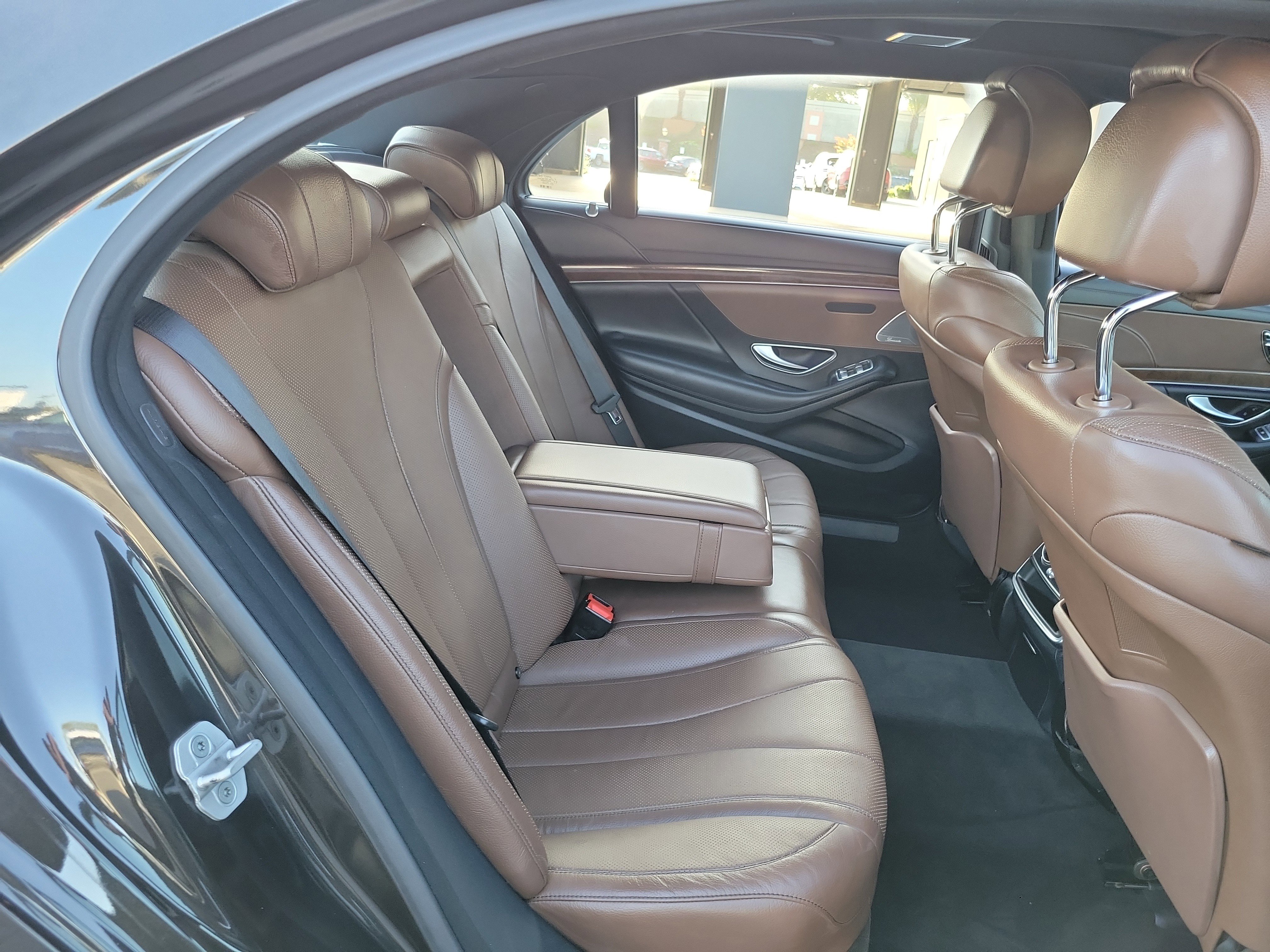 Used 2014 Mercedes-Benz S 550 Sedan image 22