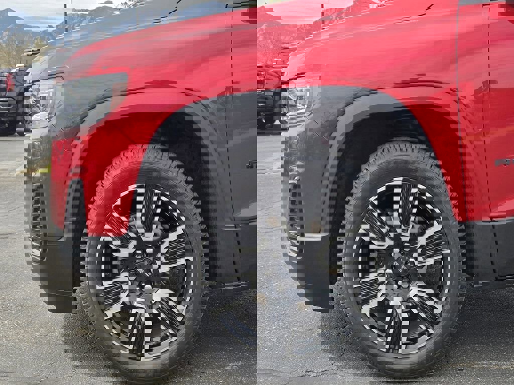 Used 2021 GMC Acadia SLE w/ Elevation Edition image 6